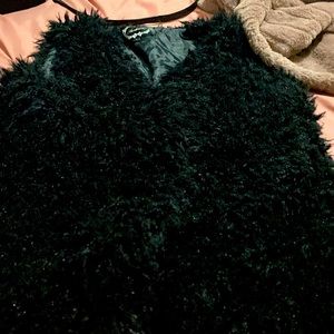 Black furry women vest